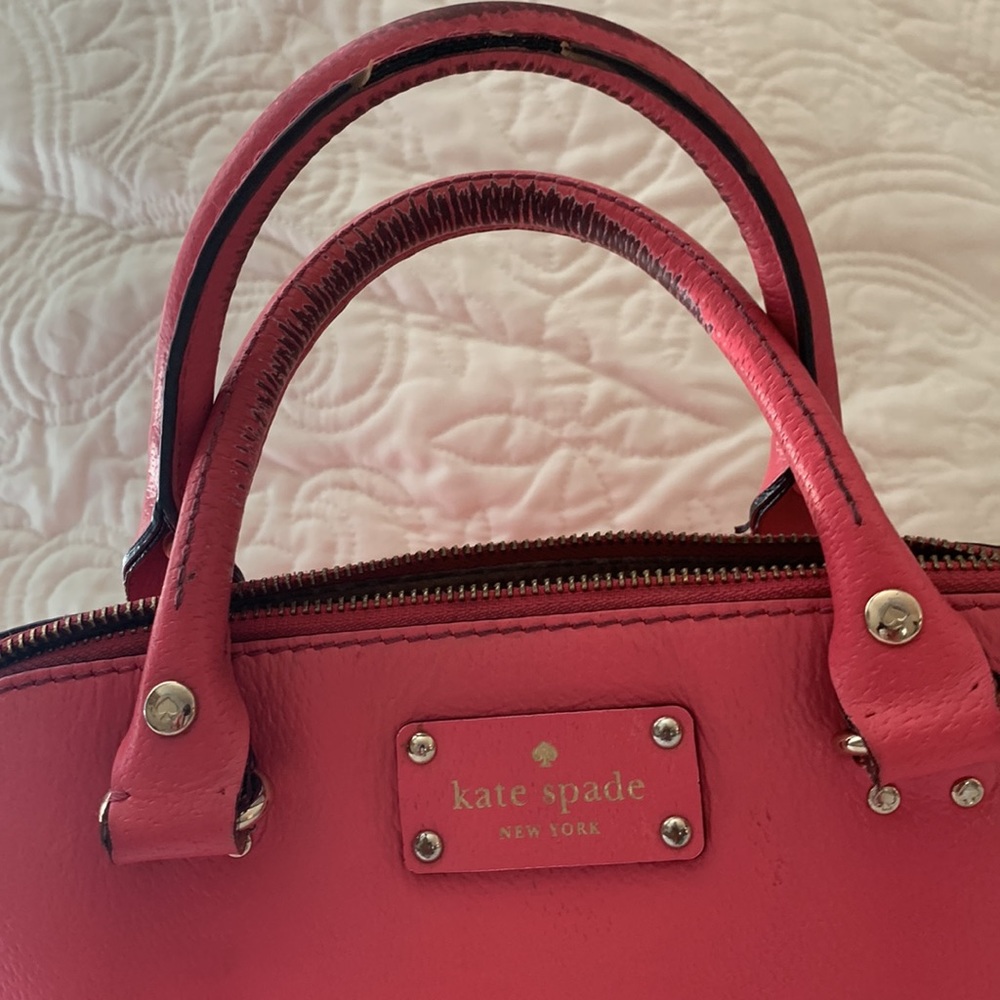 Kate Spade ♠️ hot pink purse - Picture 2 of 9